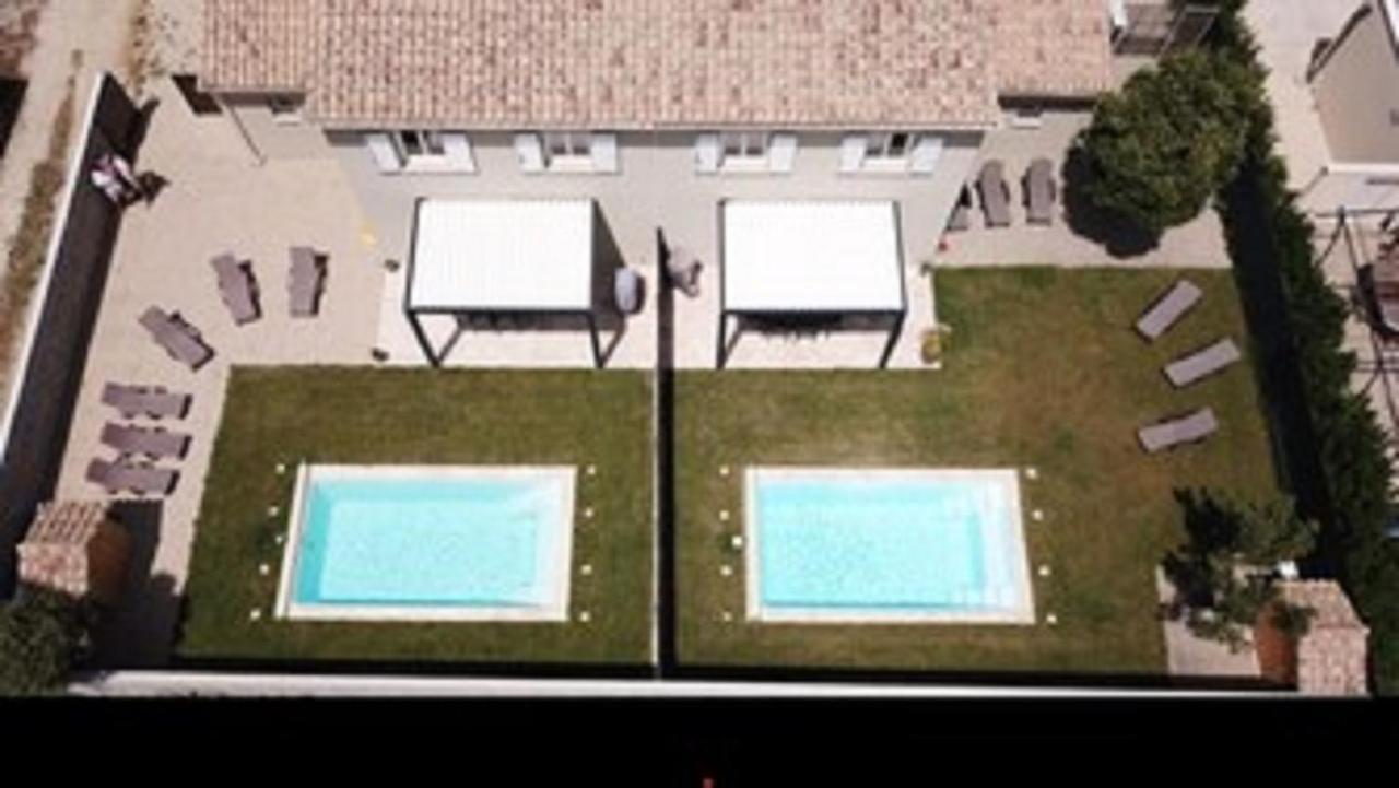 Gite La Joliette Et Le Chesnaie Grillon ภายนอก รูปภาพ
