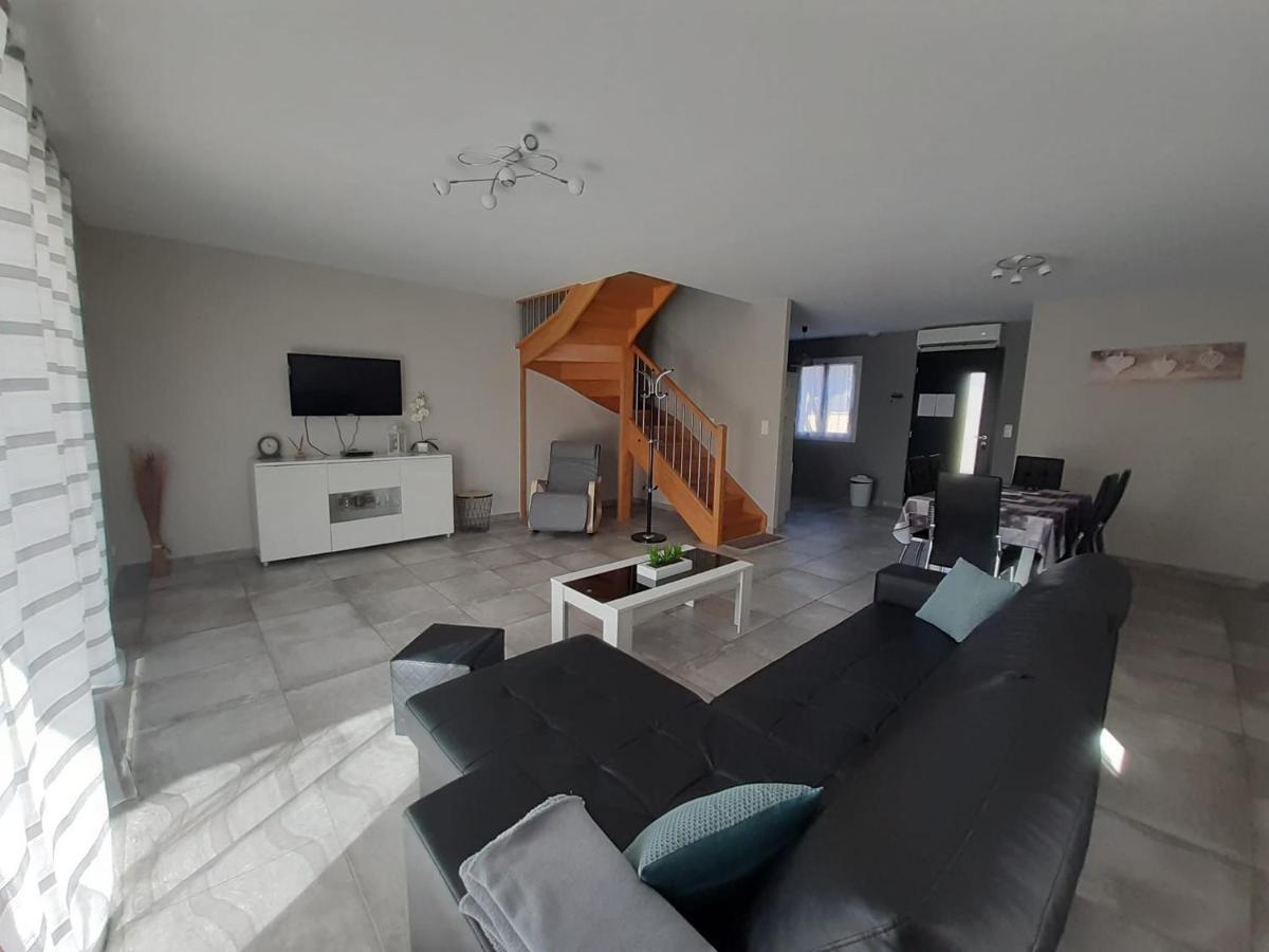 Gite La Joliette Et Le Chesnaie Grillon ภายนอก รูปภาพ